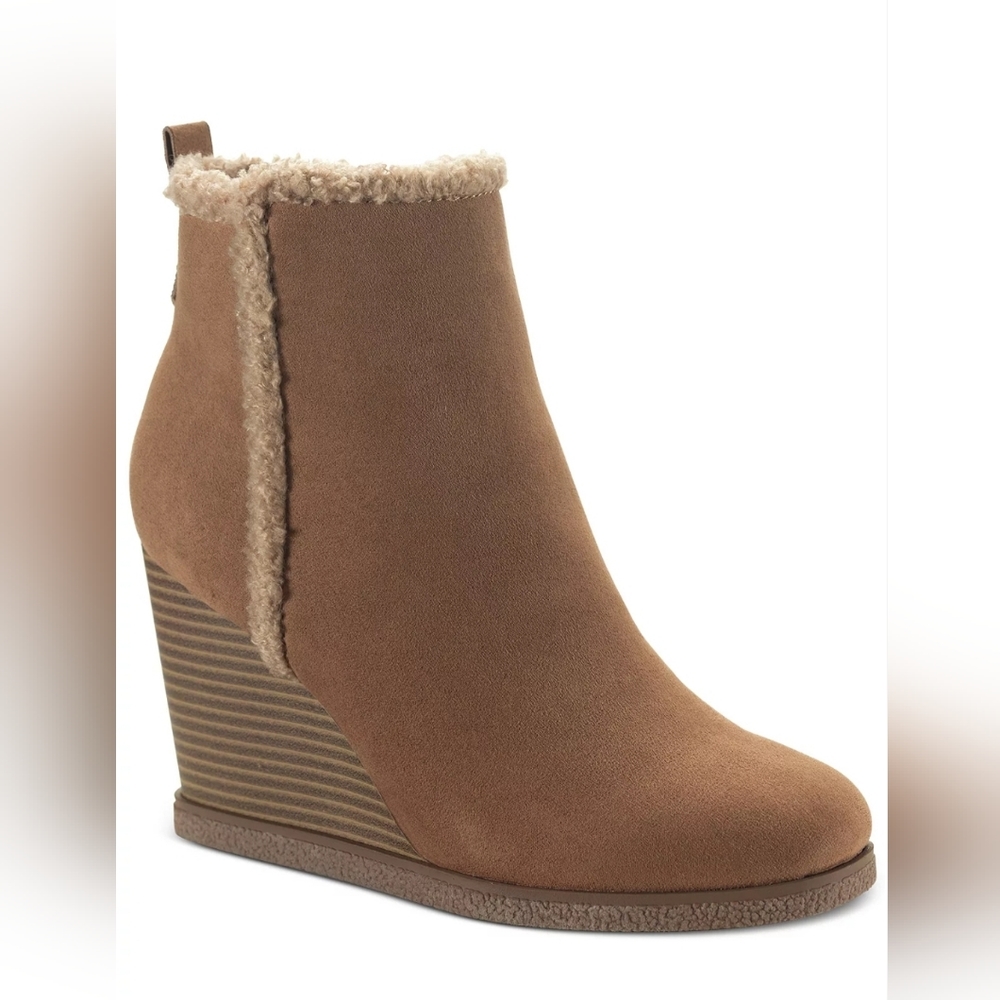Sun + Stone Women’s Camilla Wedge Booties Size 6.5